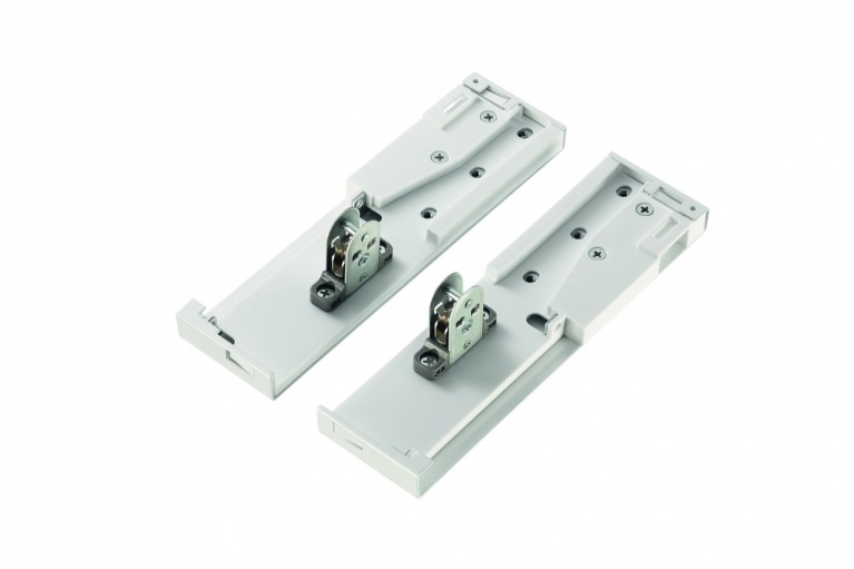 Front Bracket Set DW145 (L+R)